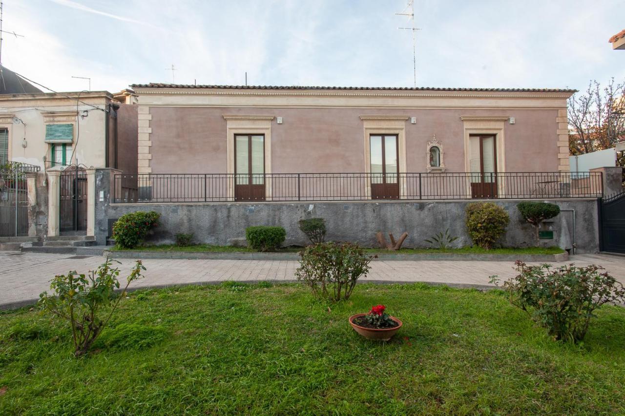 Mori Siciliani House Aparthotel Aci Castello Εξωτερικό φωτογραφία